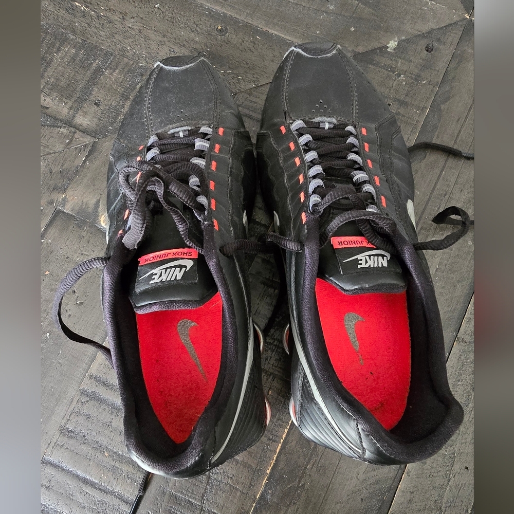 Nike Shox Juinor Size 7.5 - Picture 4 of 4
